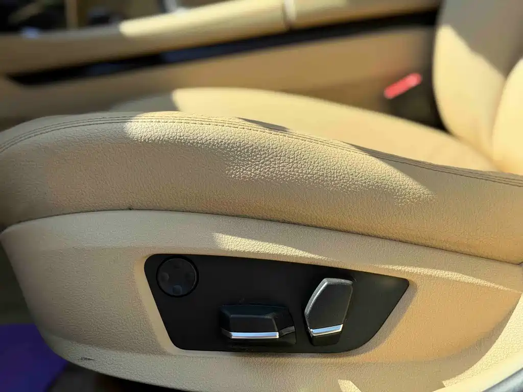 BMW 7 Series 7 2009 740Li Luxury