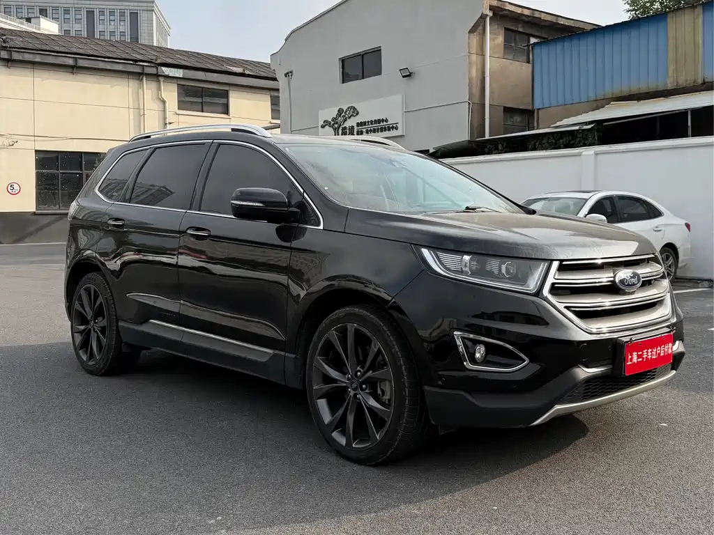 Ford Edge — миниатюра 20