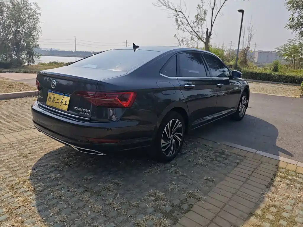 Volkswagen Sagitar — миниатюра 8