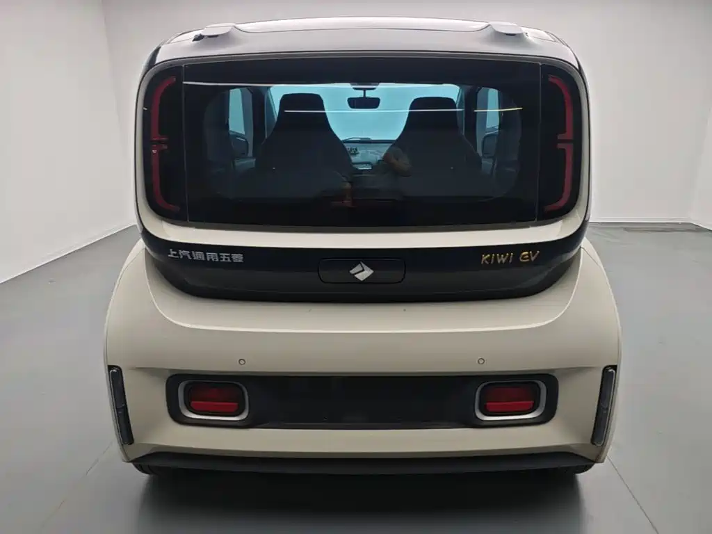 Baojun KiWi EV — миниатюра 6