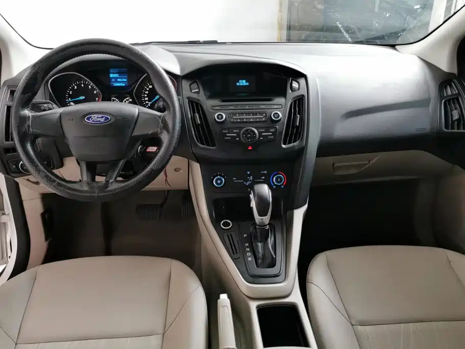 Ford Focus — миниатюра 12