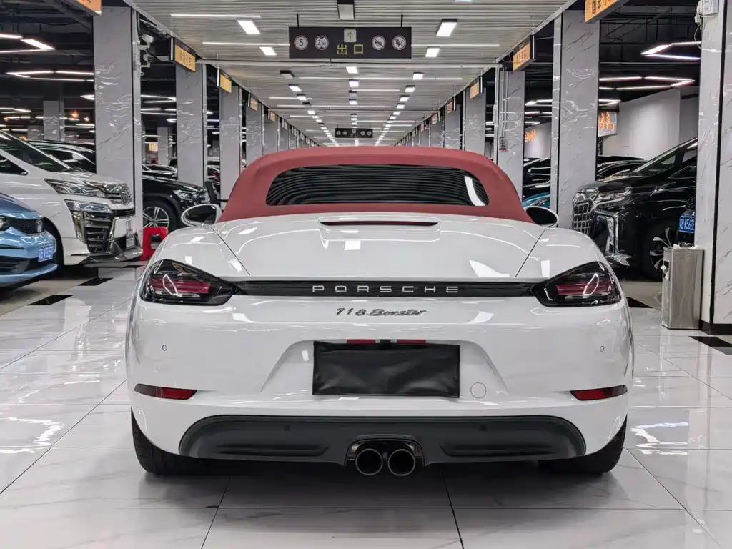 Porsche 718 2022 Boxster 2.0T