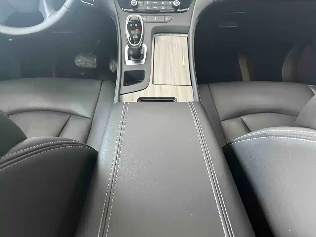 Buick LaCrosse — миниатюра 18