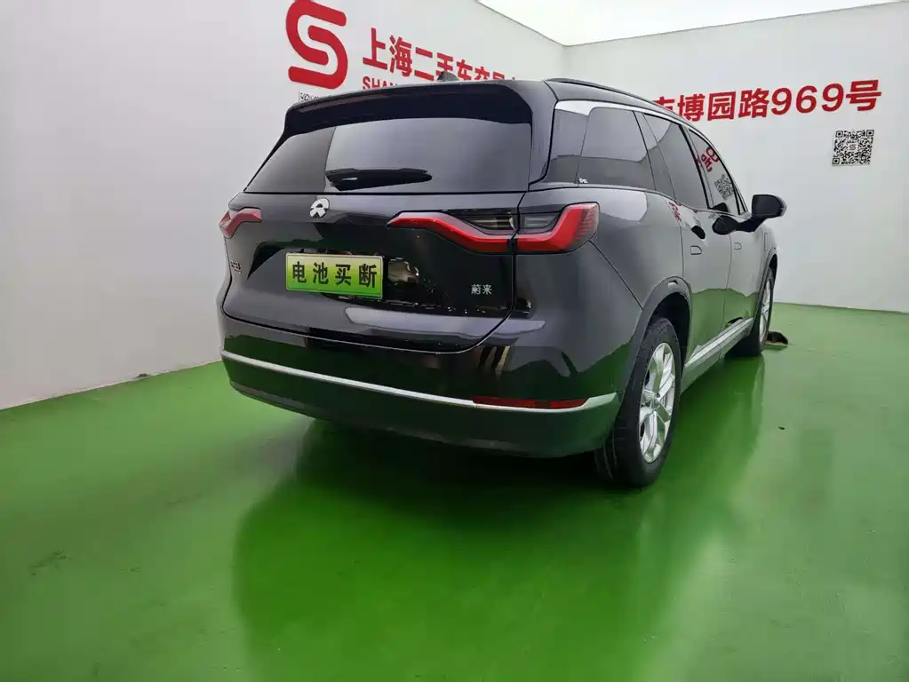 NIO NIO ES8