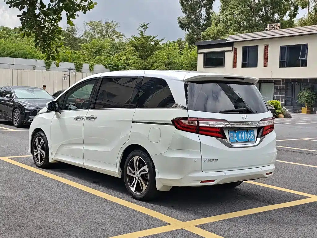 Honda Odyssey — миниатюра 4
