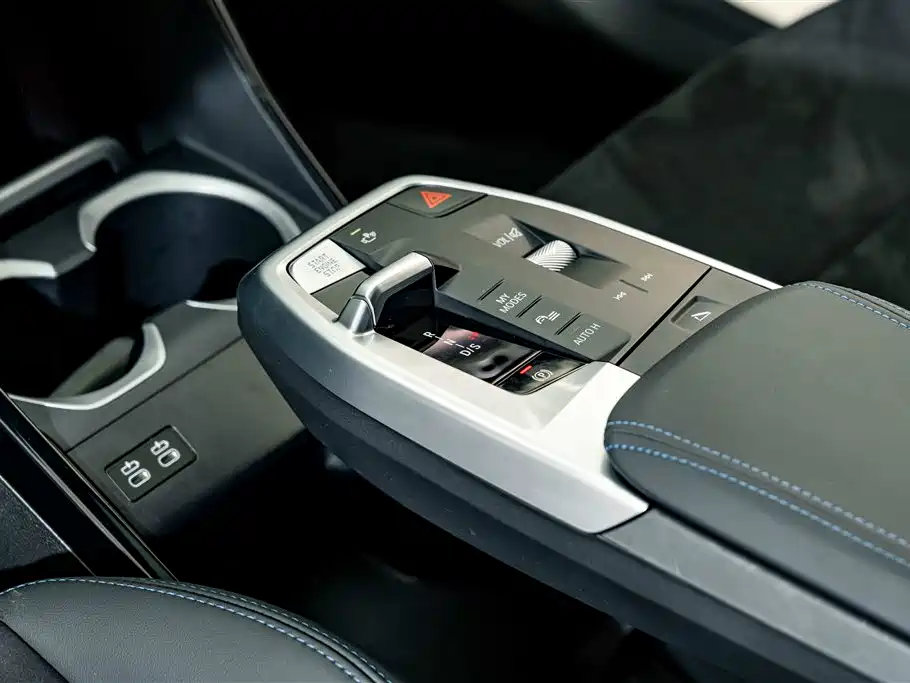BMW X1 M35Li — миниатюра 11