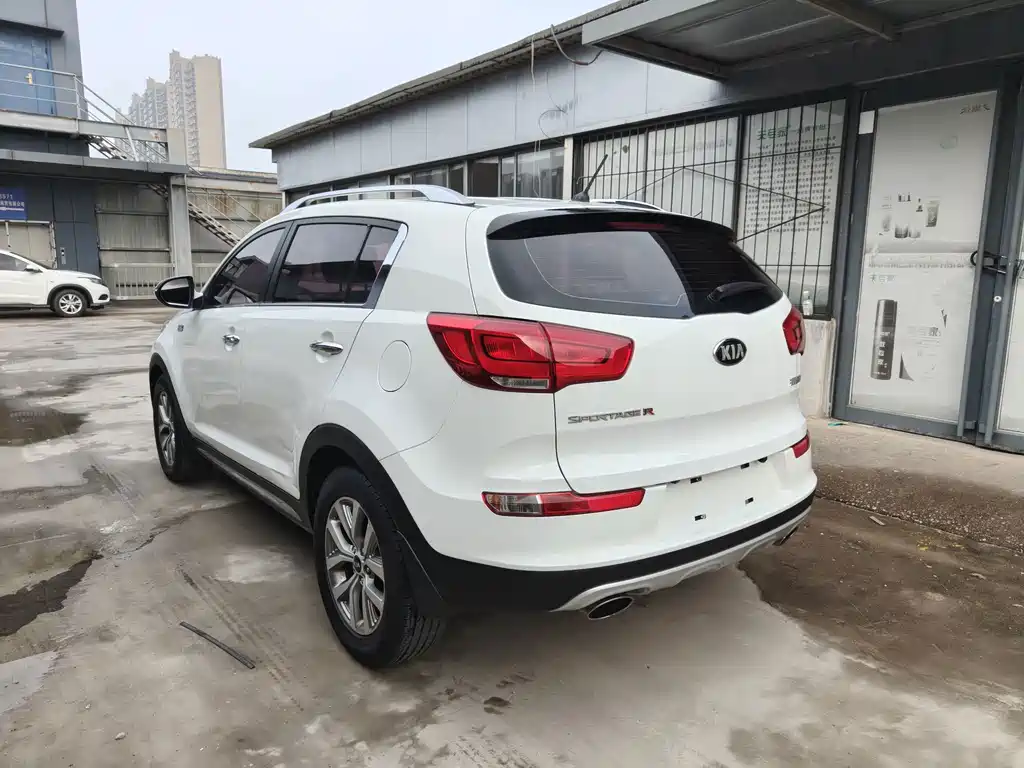 Kia Sportage — миниатюра 15