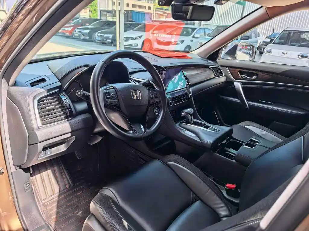 Honda Avancier — миниатюра 4