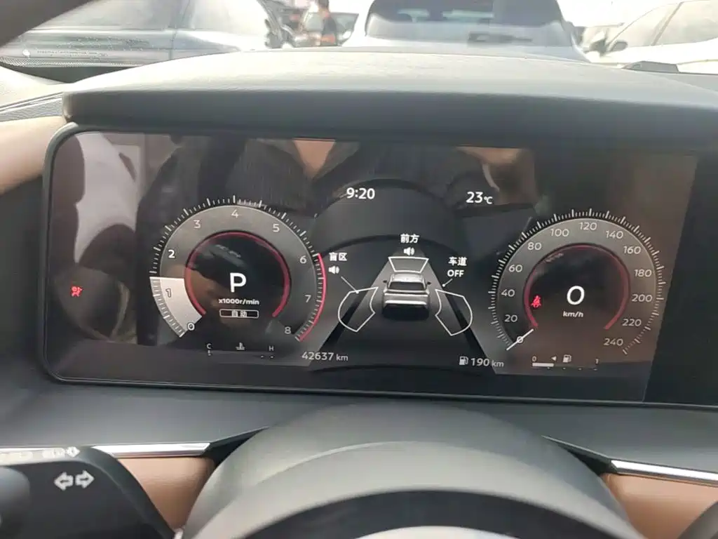 Nissan Teramont — миниатюра 12
