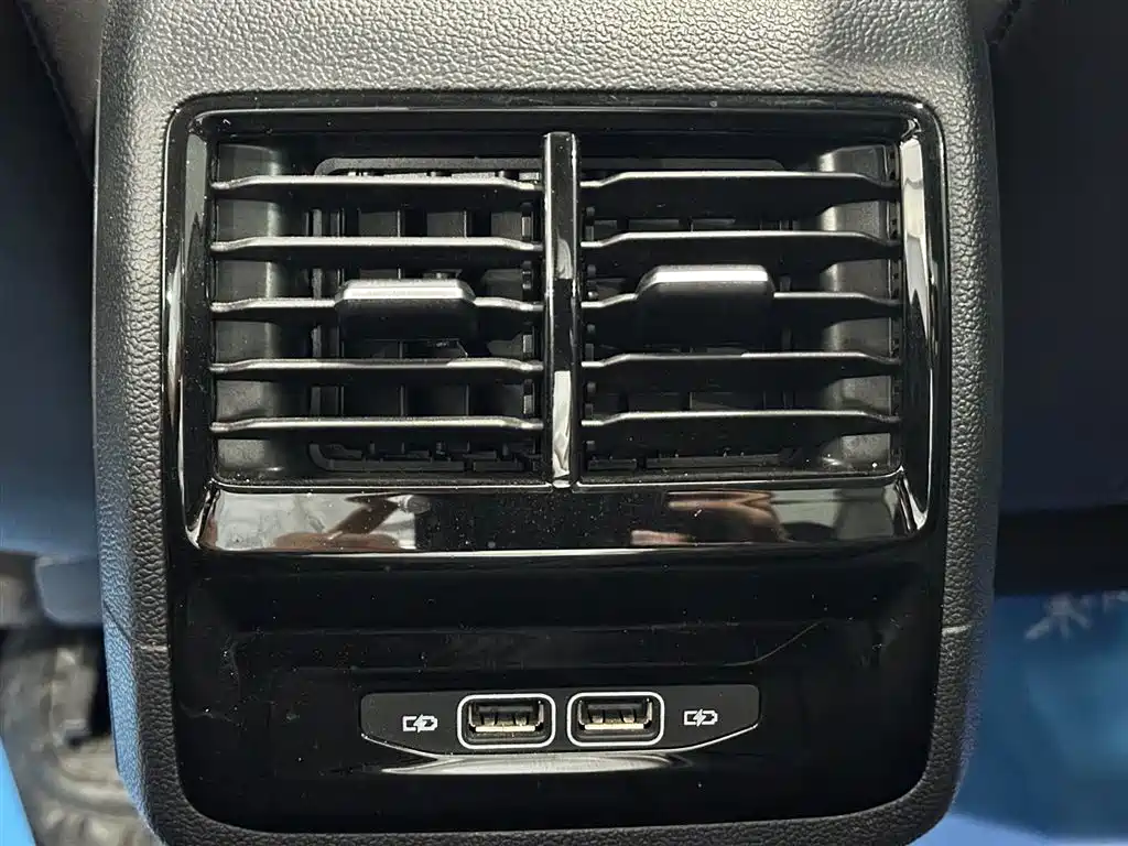 Volkswagen Sagitar — миниатюра 11