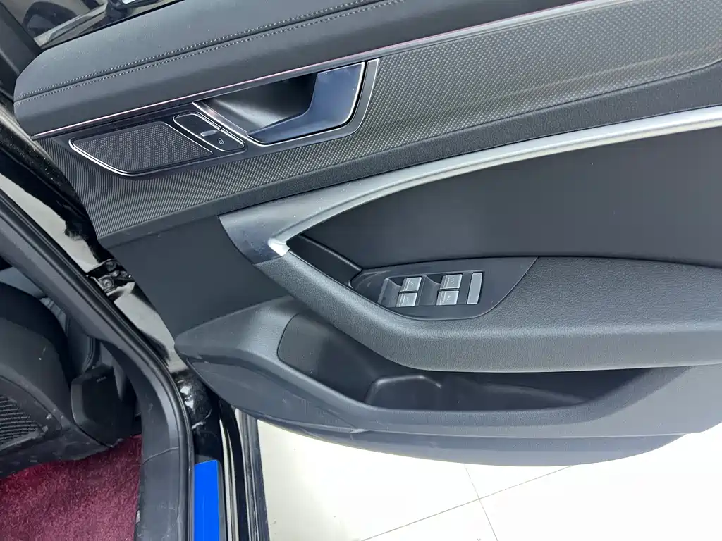 Audi A6L — миниатюра 8