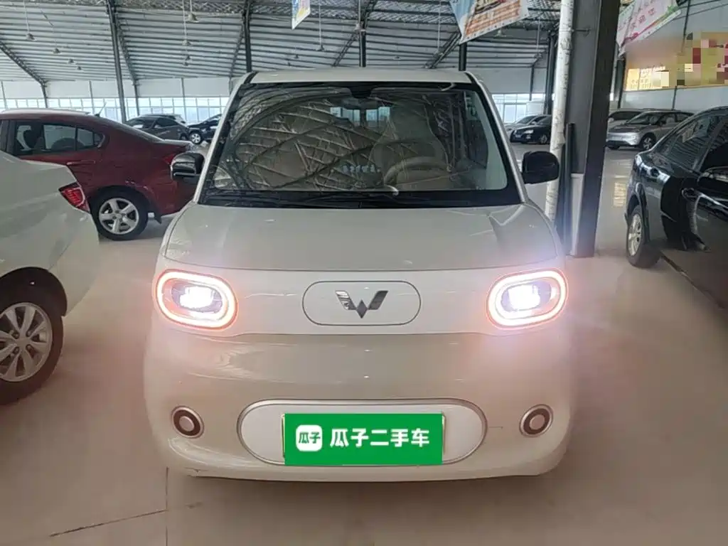 Wuling MINIEV — миниатюра 3