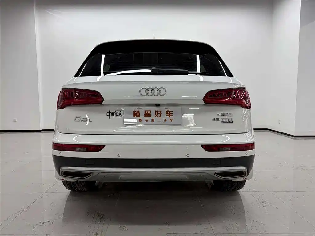 Audi Q5L — миниатюра 5