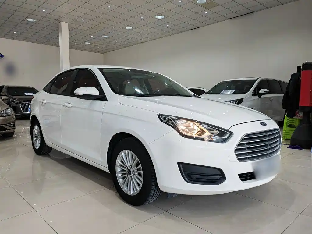Ford Escort — миниатюра 4
