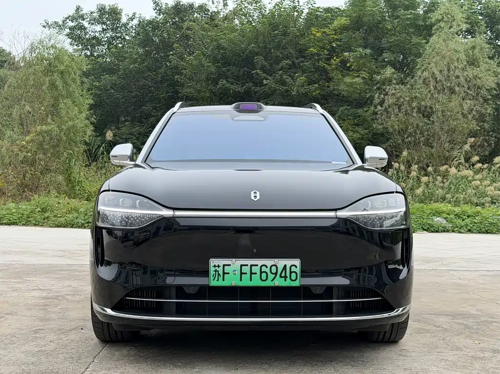 AITO AITO M9 — миниатюра 2