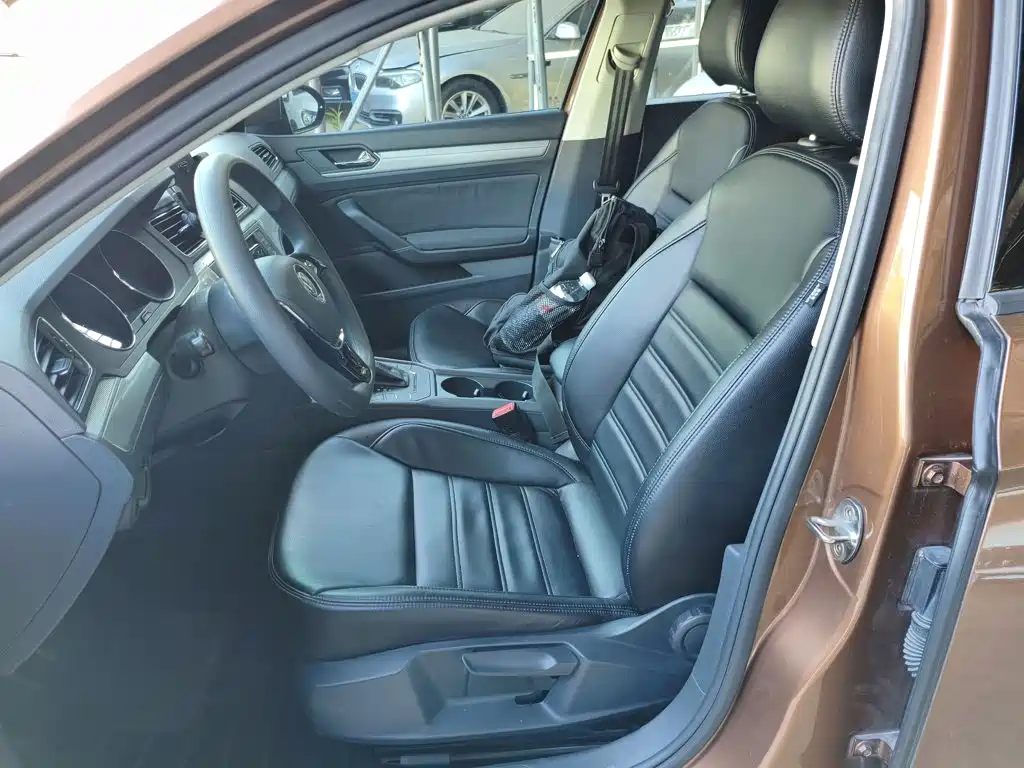 Volkswagen Lamando — миниатюра 15