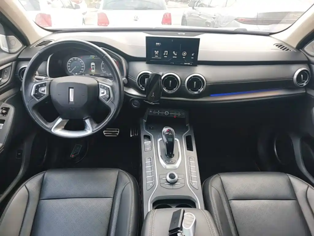 Wey Wey VV6 — миниатюра 10
