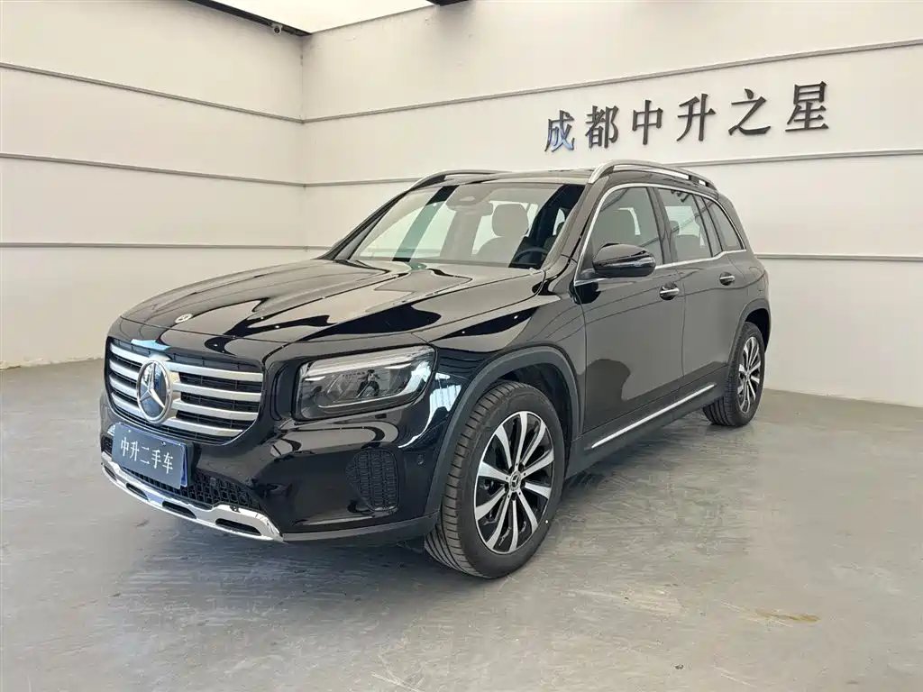 Mercedes-Benz GLB 2025