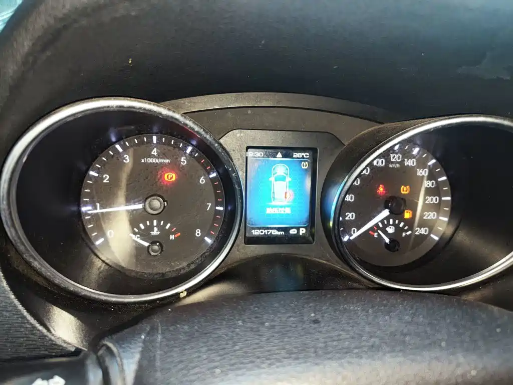 Haval H6 Coupe — миниатюра 8