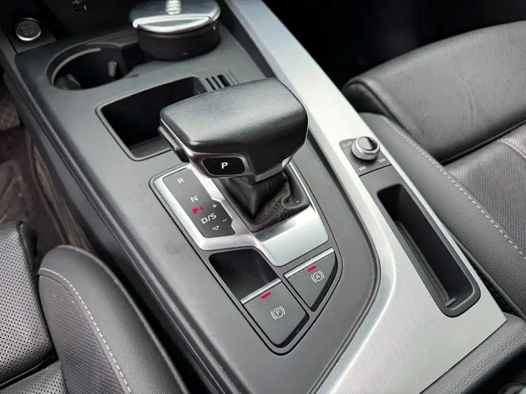 Audi A4L — миниатюра 9
