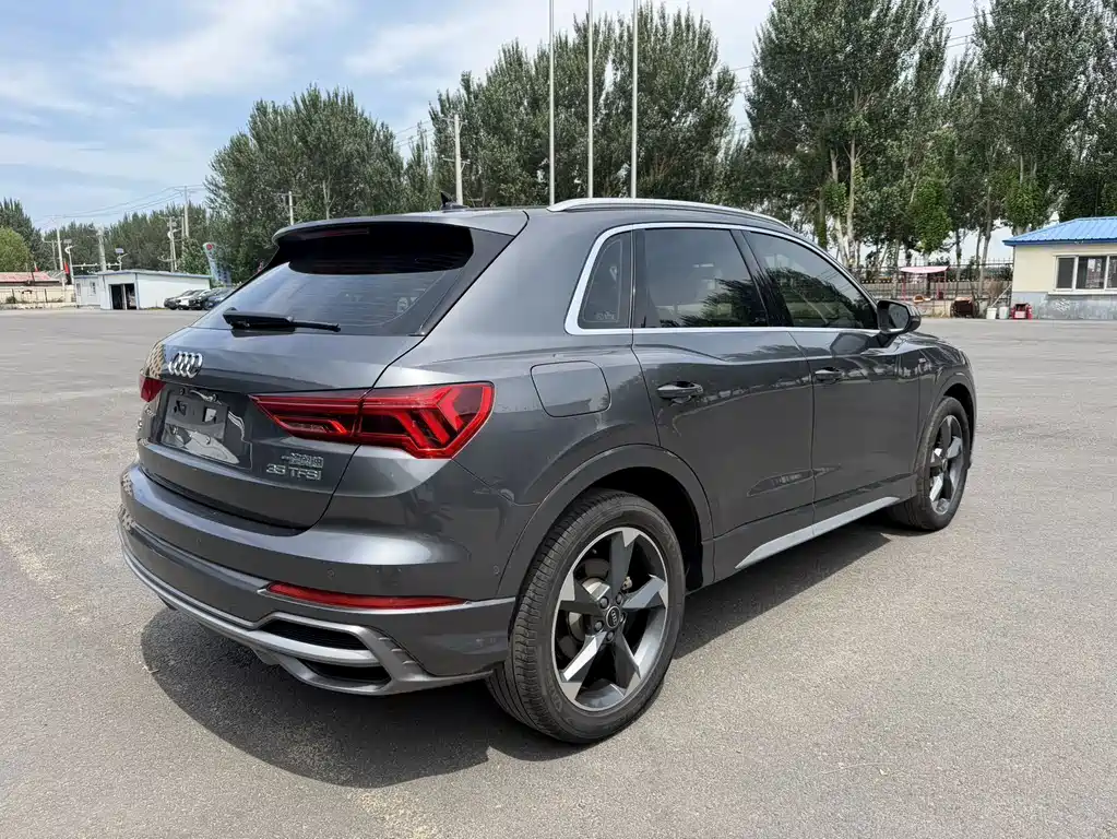 Audi Q3 — миниатюра 4