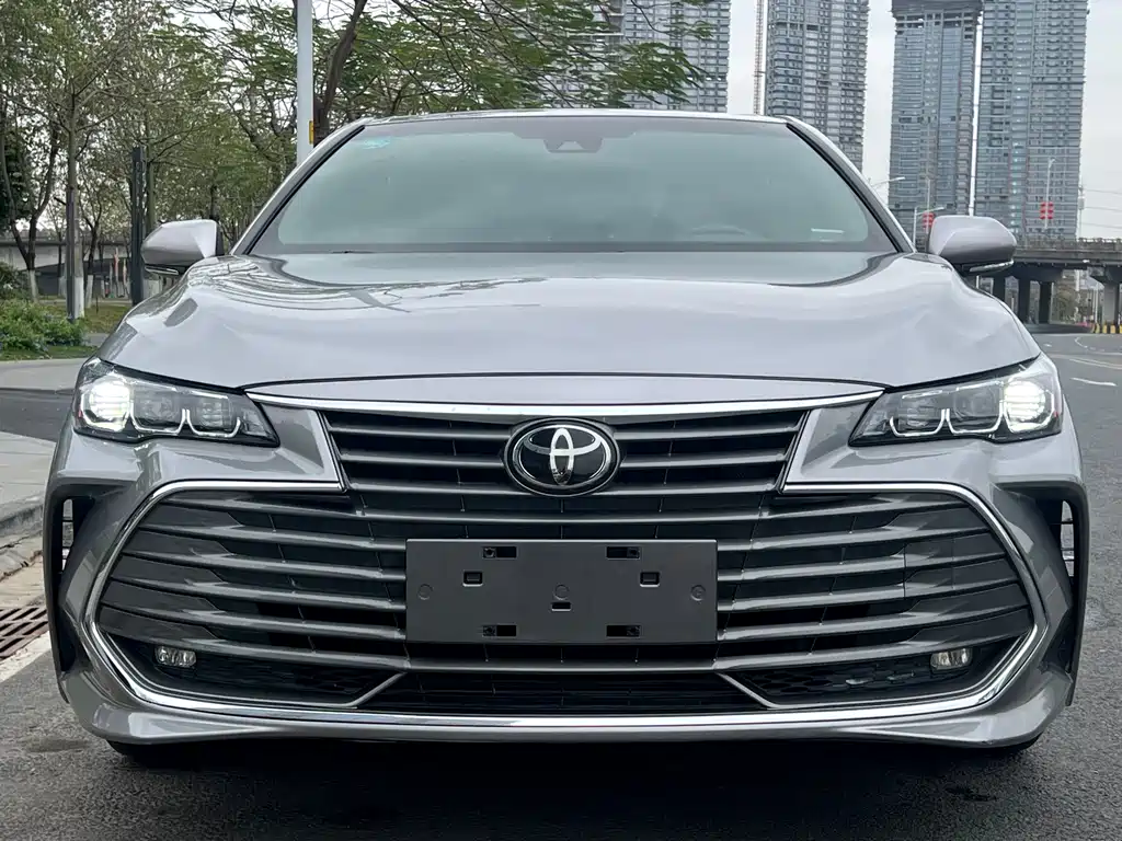 TOYOTA ASIAN DRAGON