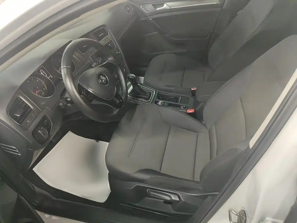 Volkswagen Golf — миниатюра 15