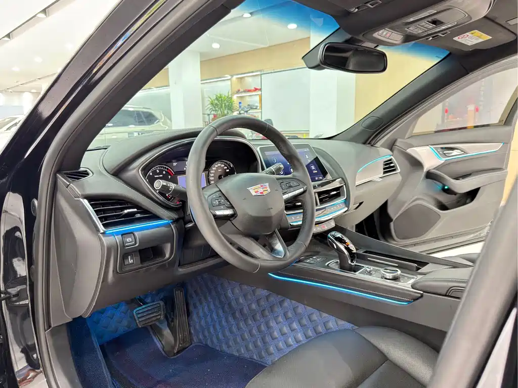 Cadillac CT5 — миниатюра 4