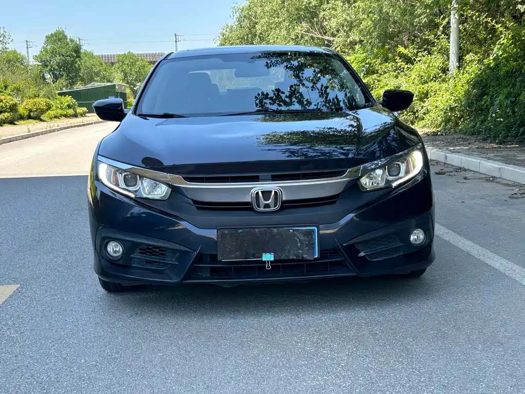 Honda Civic — миниатюра 10