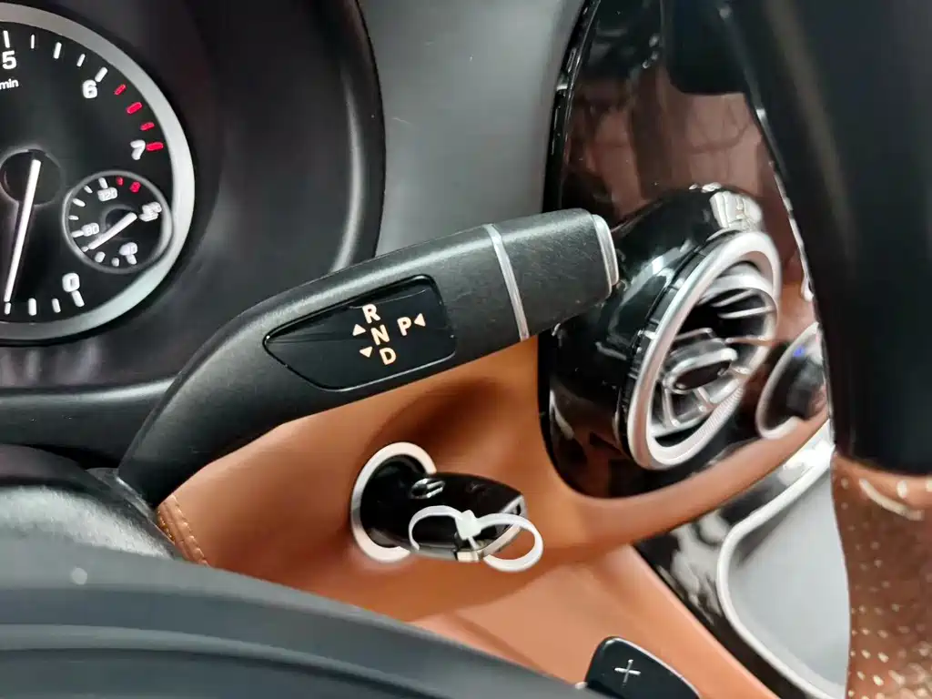 Mercedes-Benz Vito — миниатюра 11