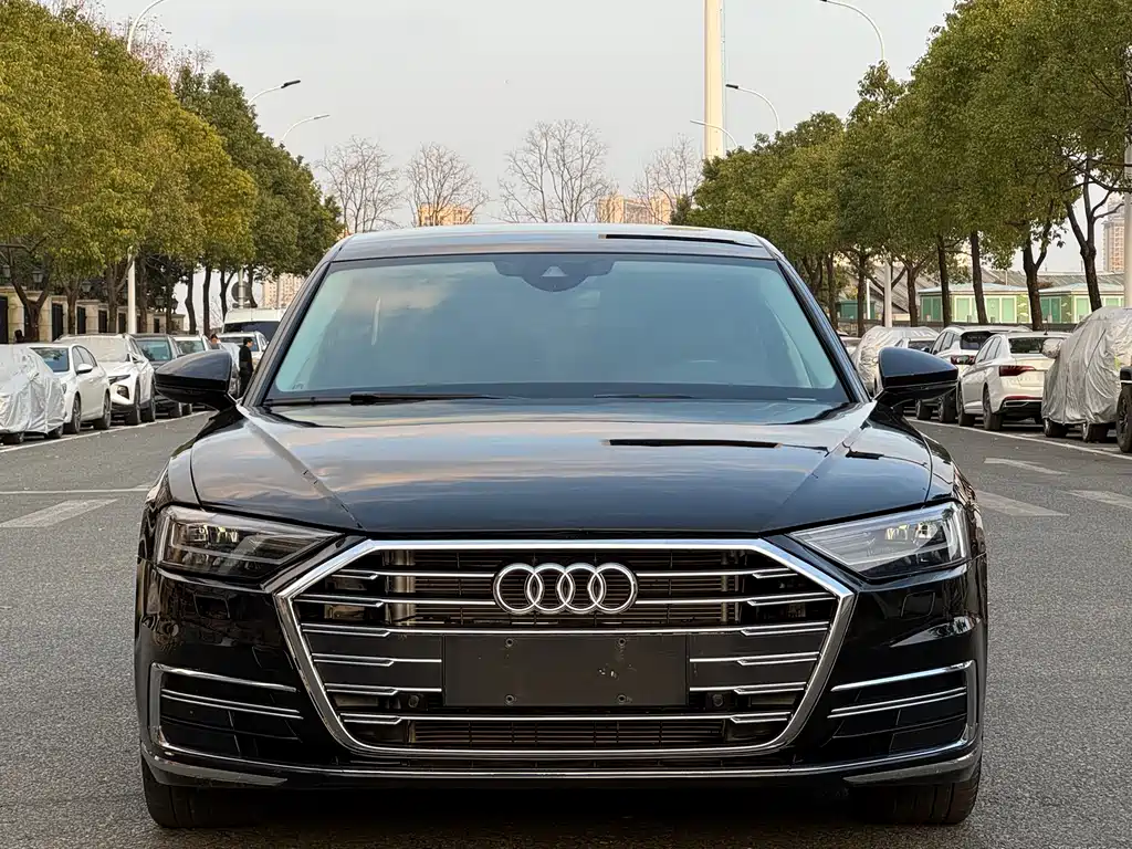 Audi A8 2022 A8L 50 TFSI quattro Comfort