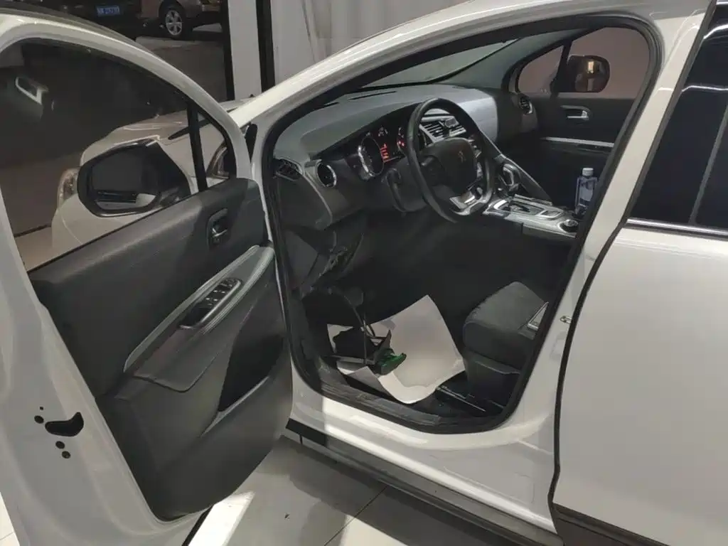 Peugeot 3008 — миниатюра 16