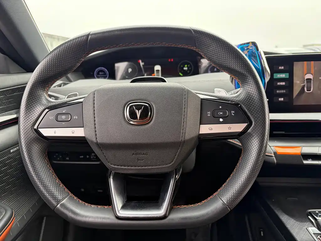 Changan UNI-V — миниатюра 5
