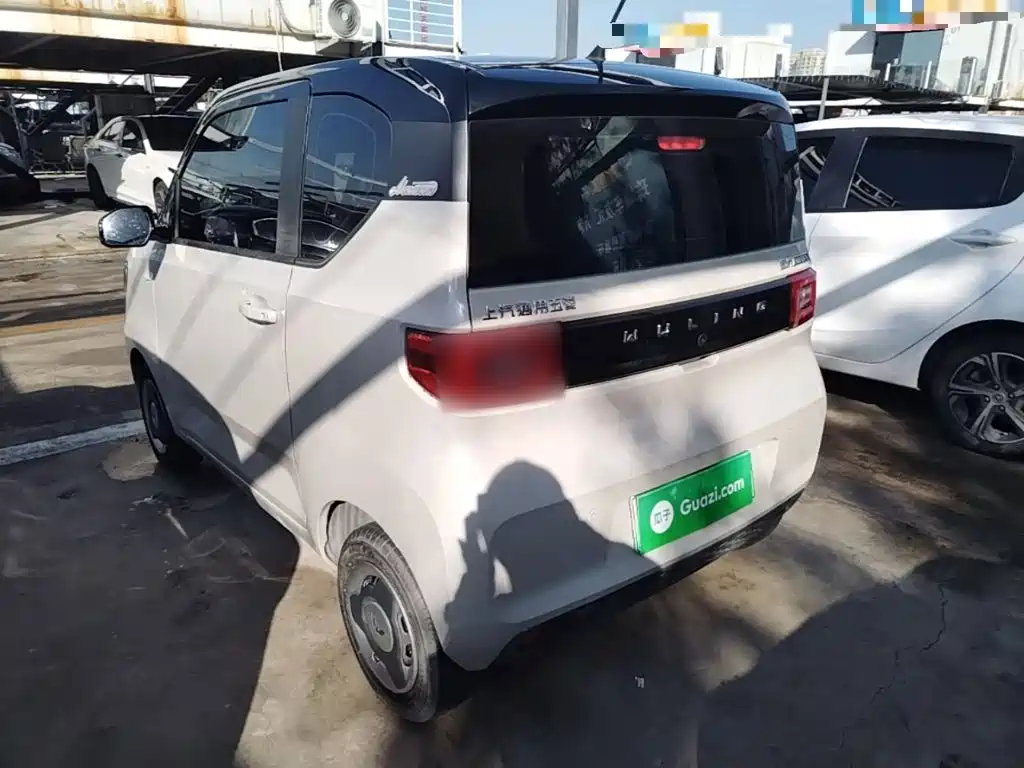 Wuling MINIEV — миниатюра 5