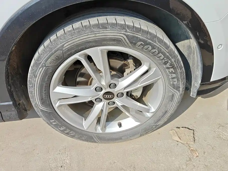 Audi Q3 — миниатюра 6