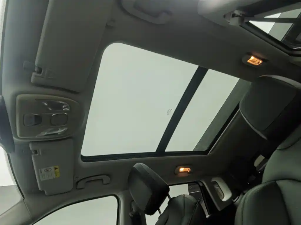 Jeep Compass — миниатюра 14
