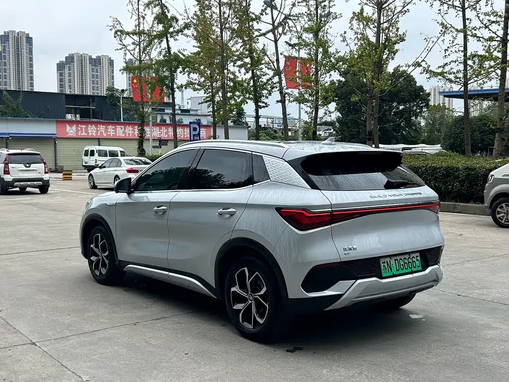 BYD Yuan Plus — миниатюра 11
