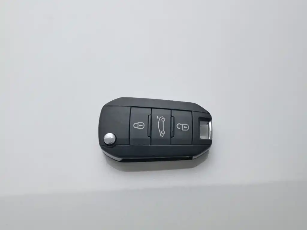 Peugeot 3008 — миниатюра 19