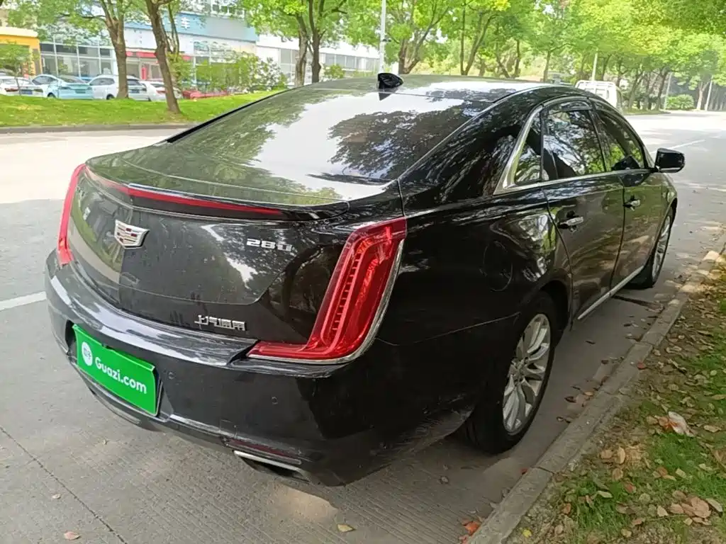 Cadillac XTS — миниатюра 7