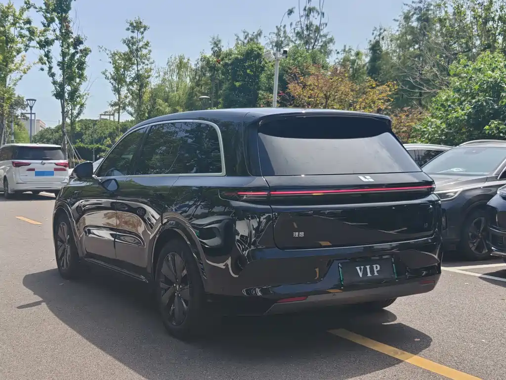 Li Auto Li L8 — миниатюра 14