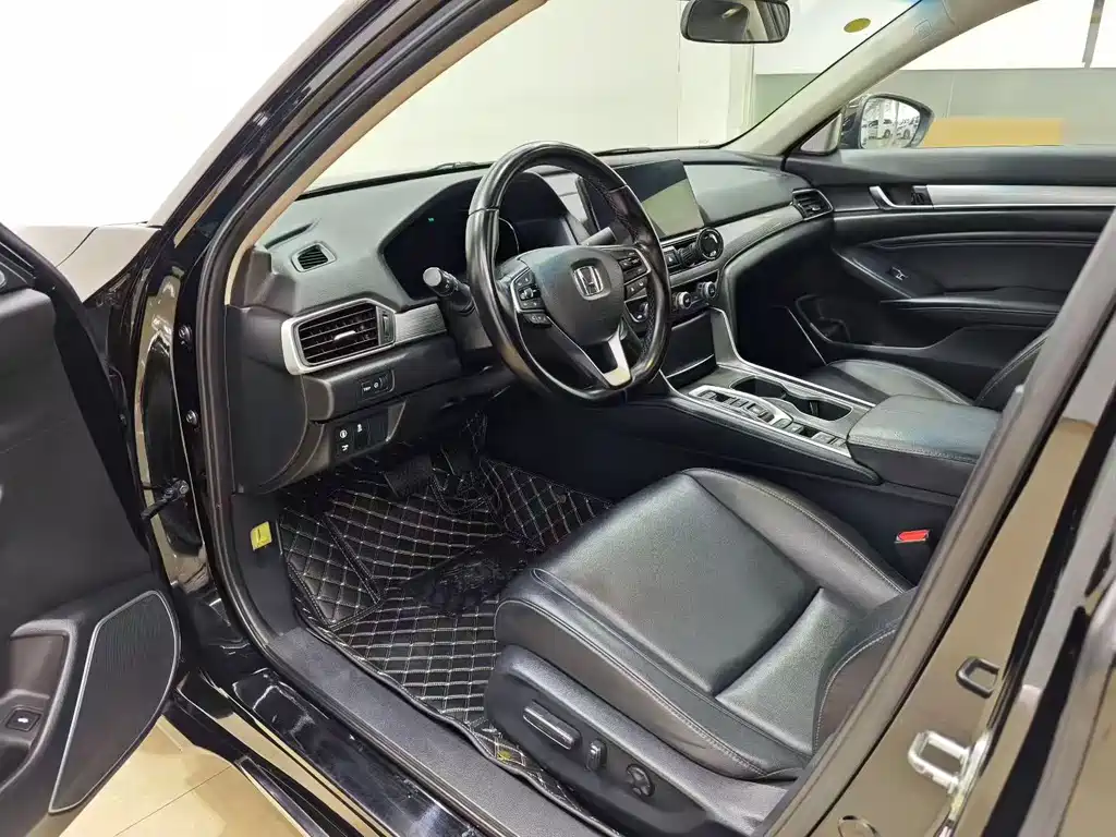 Honda Accord — миниатюра 7
