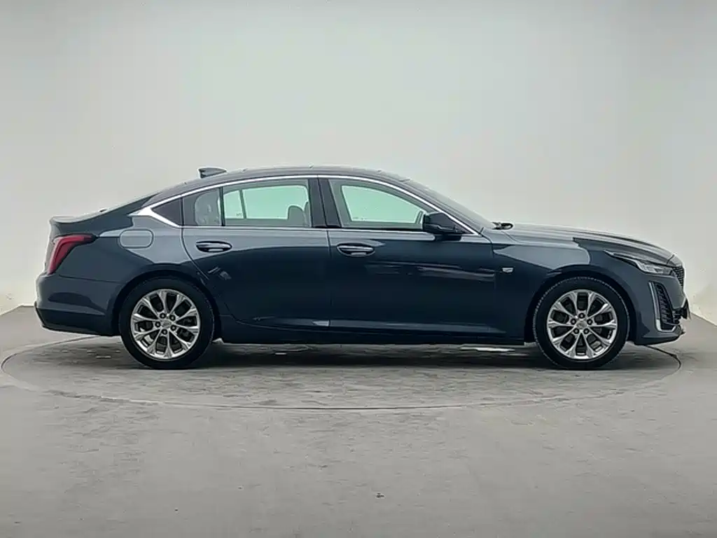 Cadillac CT5 — миниатюра 3