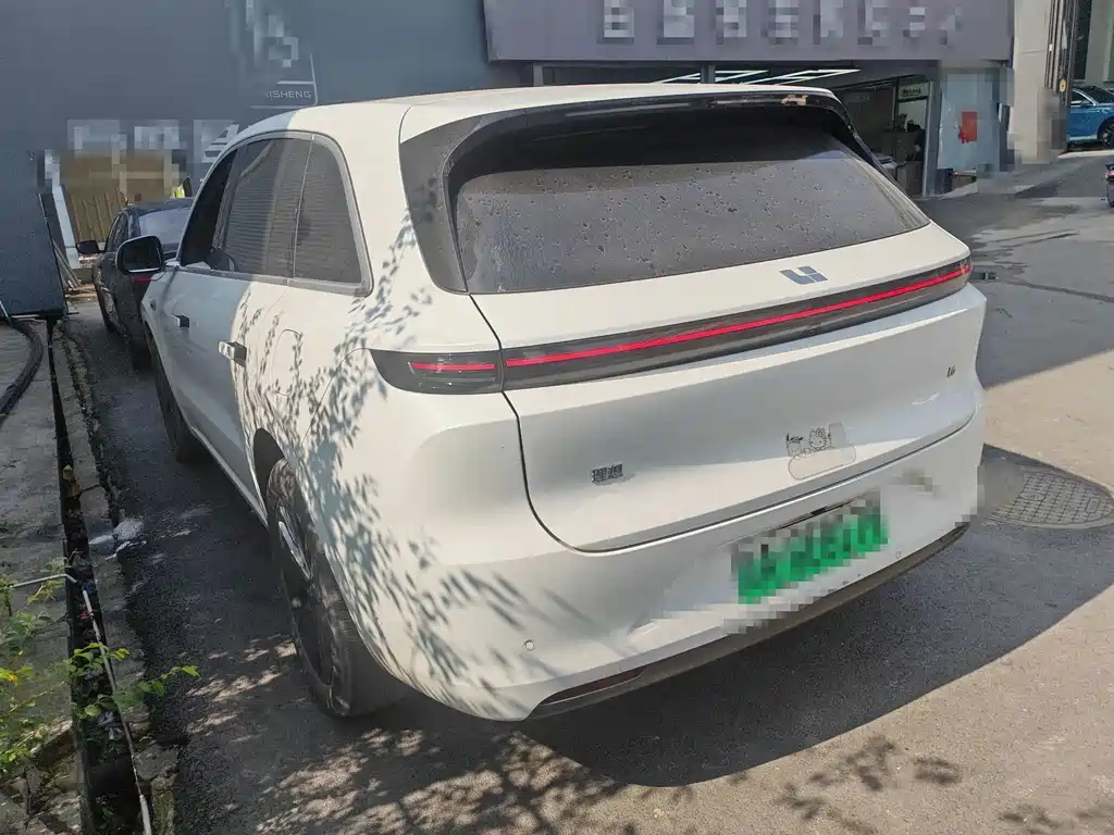 Li Auto Li L6 — миниатюра 10