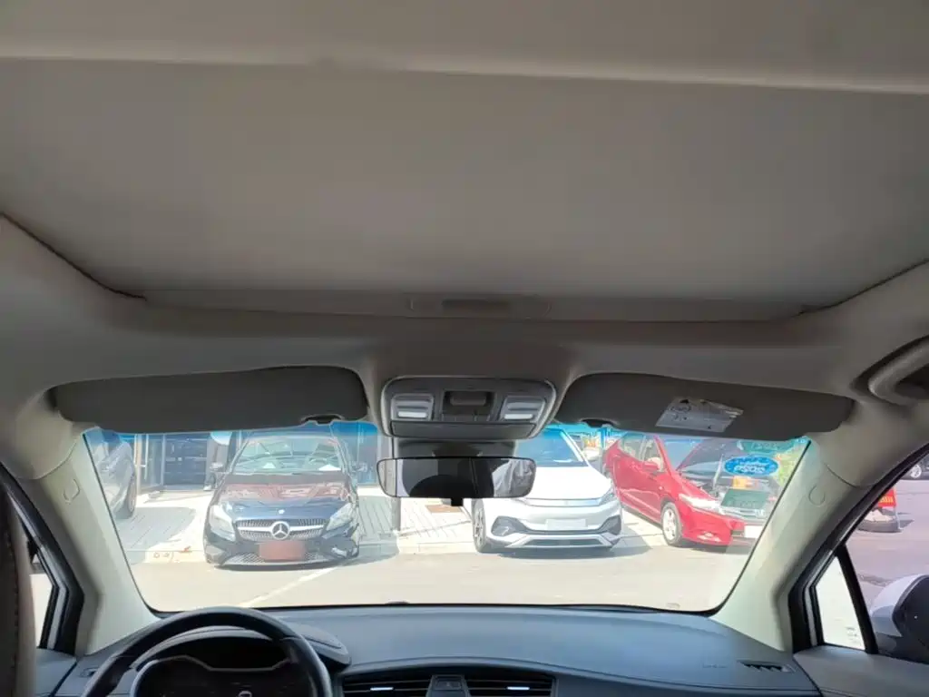 Geely Emgrand GS — миниатюра 18