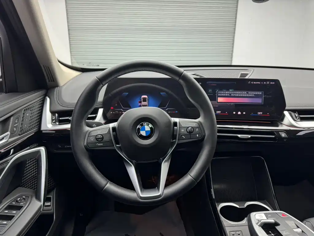 BMW X1 — миниатюра 13