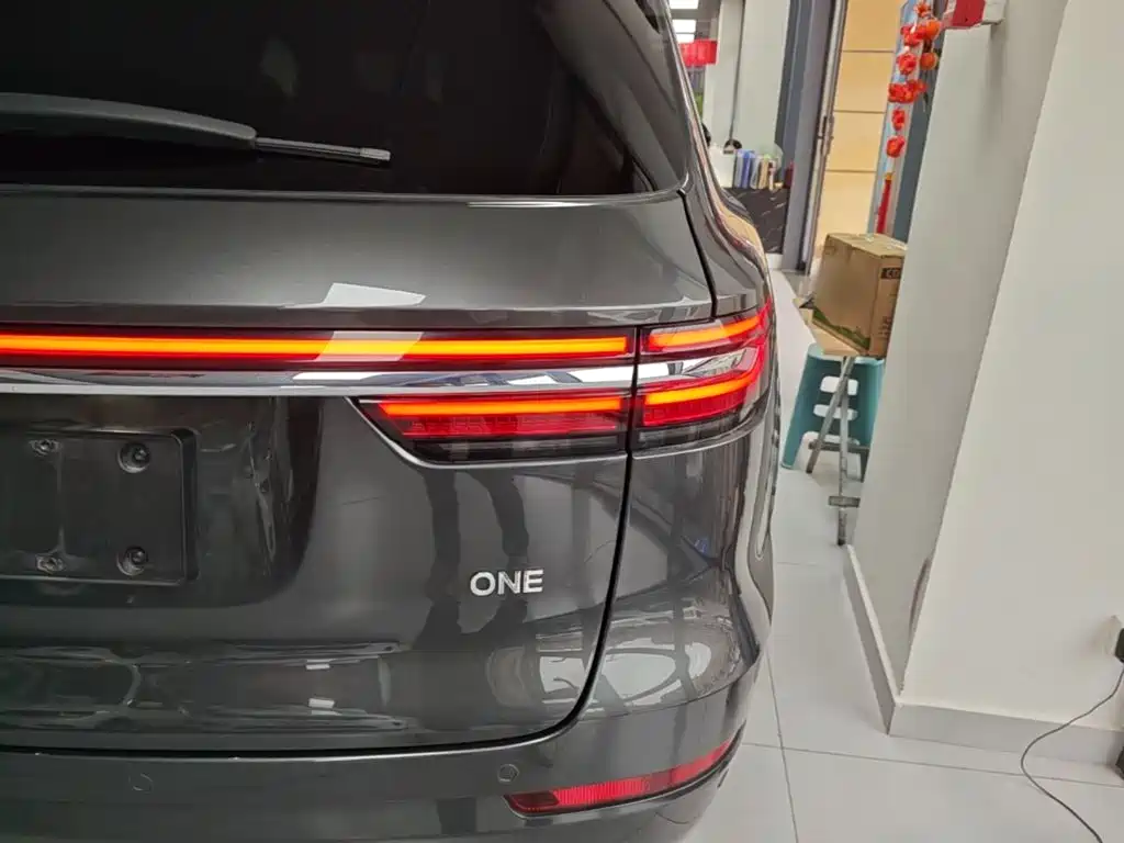 Li Auto Li ONE — миниатюра 8