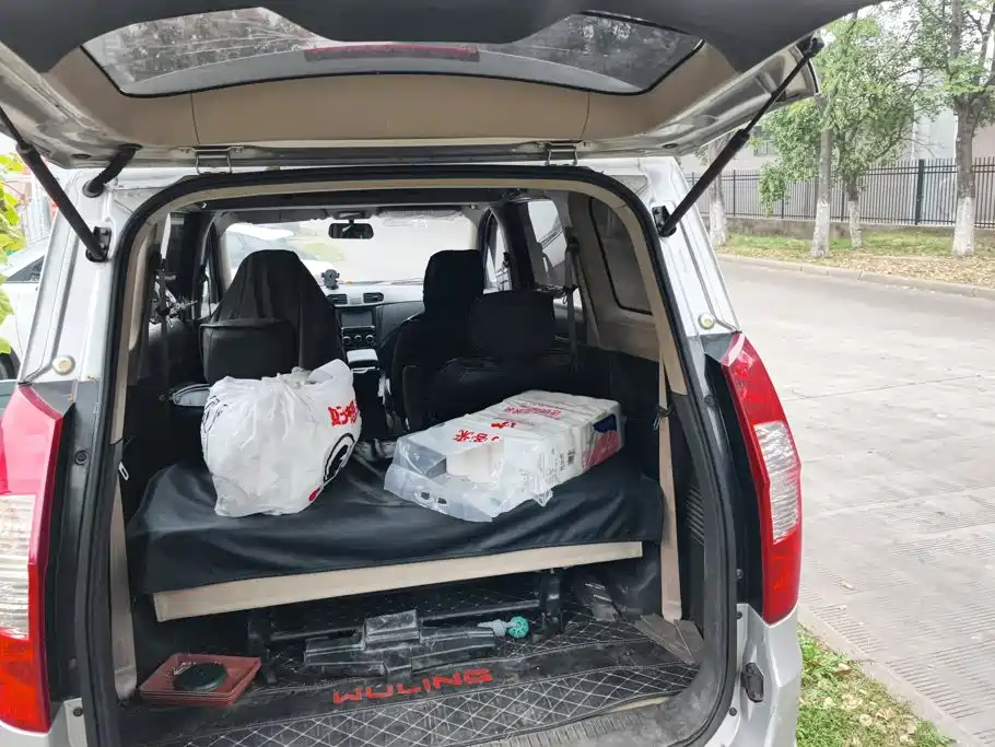 Wuling Hongguang — миниатюра 4