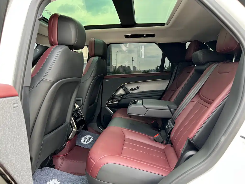 Land Rover Sport — миниатюра 5