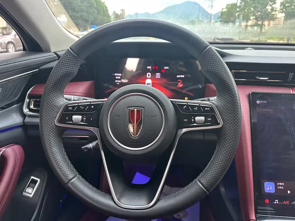 Hongqi Hongqi H5 — миниатюра 11