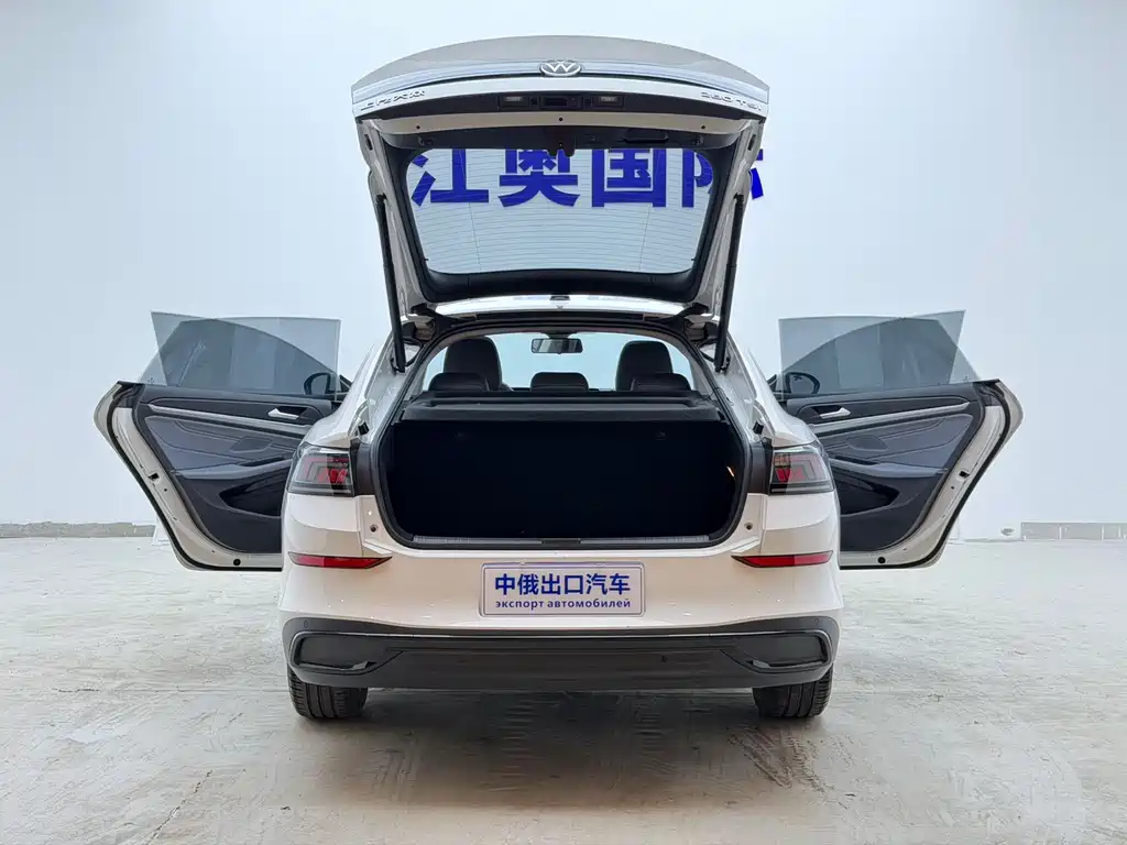 Volkswagen Lamando — миниатюра 22
